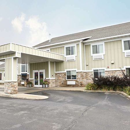 Grandstay Hotel & Suites Perham Εξωτερικό φωτογραφία